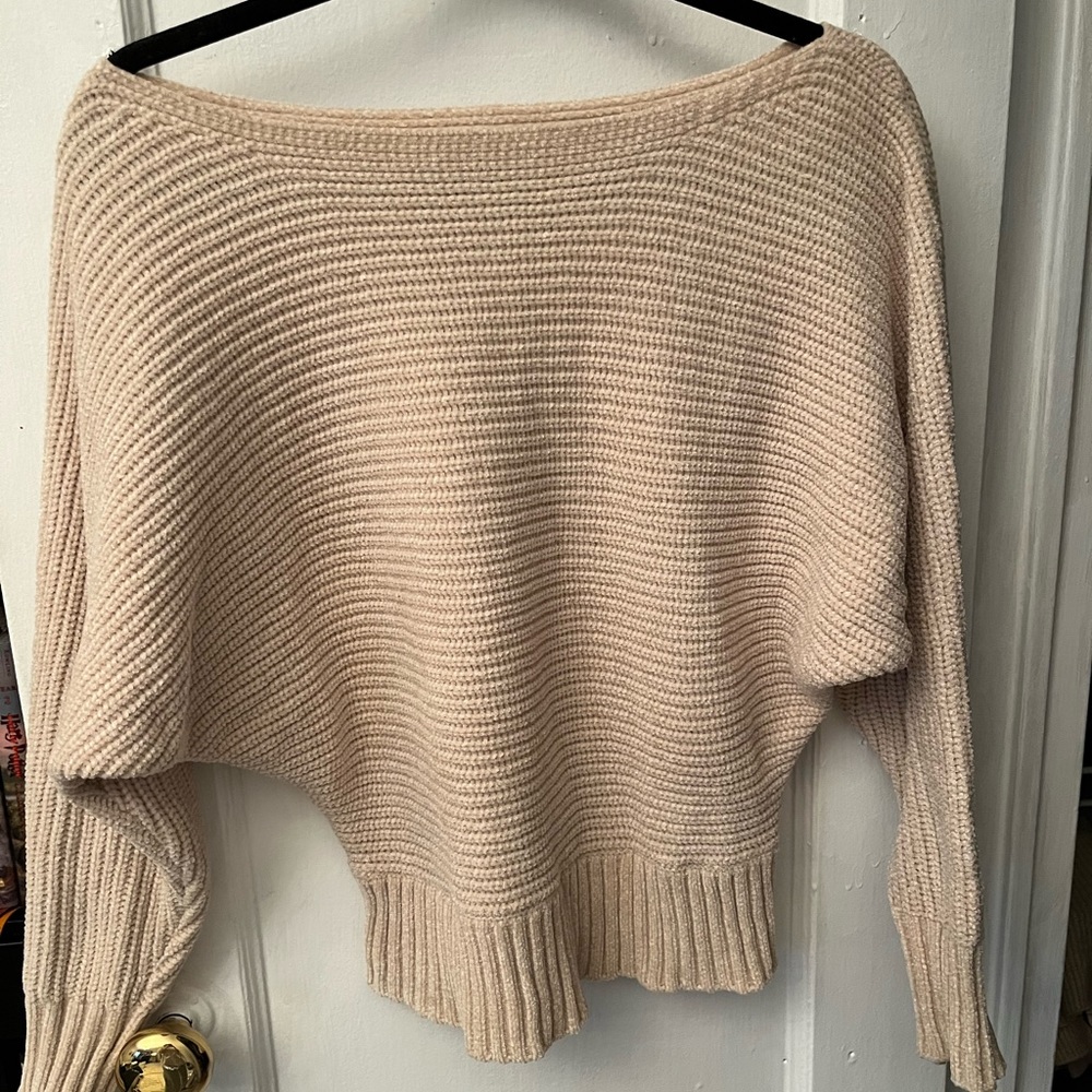 Wide neck sweater